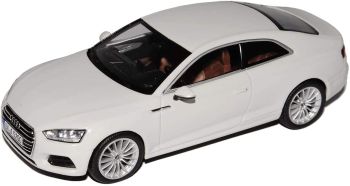 SPA5011605431 - AUDI A5 Coupe white
