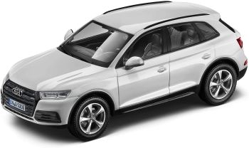 SPA5011605631 - AUDI Q5 white