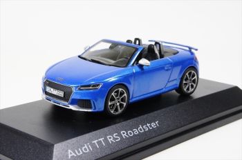 SPA5011610532 - AUDI TT RS convertible blue