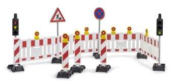BRU62009 - Road Safety Set with Accessories and Traffic Lights