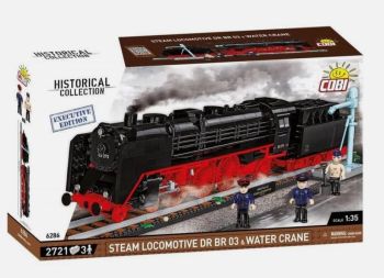 COB6286 - DR BR 03 Steam Locomotive with Water Fountain - 2721 Pieces