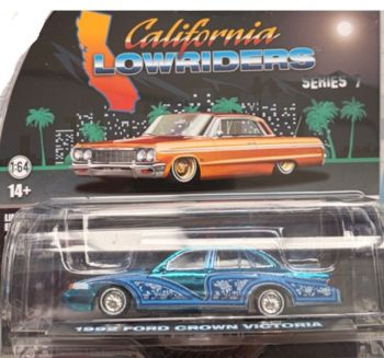GREEN63080-F-CHROME - 1992 Ford Crown Victoria, chrome blue, from the California Lowriders series, still in its original packaging.