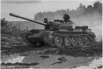 ITA7081 - T-55 MBT tank to assemble and paint