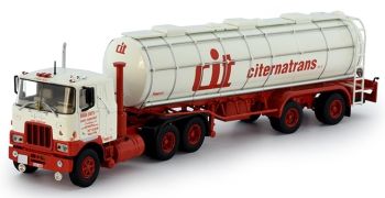 TEK76410 - MACK F700 6x4 with 3 axles tanker BRAM SMITS