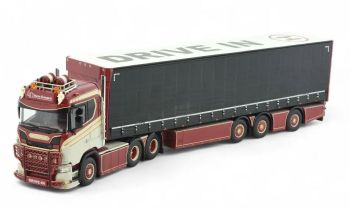 TEK86023 - SCANIA 6x4 with 3 axle curtainsider trailer LD Transport