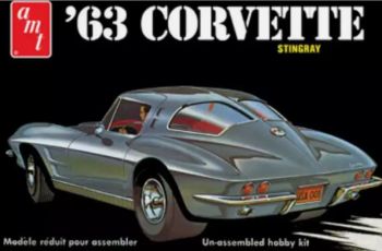 AMT861/12 - 1963 CHEVROLET Corvette Stingray to assemble and paint