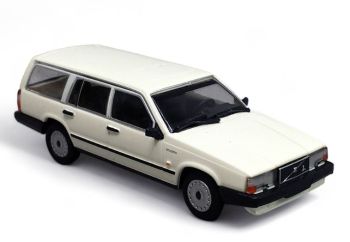 MNC870171714 - VOLVO 740 GL Estate 1986 White
