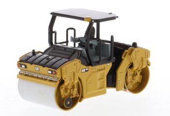 DCM85630 - CATERPILLAR CB-13 compactor with canopy