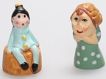 AKI0257 - 2 Miniature statuette for dollhouse 2 x 1 cm