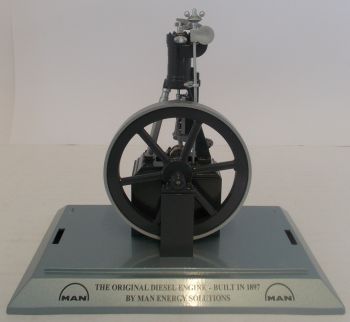 CON9113/09 - MAN Diesel Motor 1897