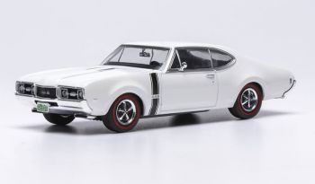 IXOCLC621N.22 - OLDSMOBILE 442 W-30 Coupé 1970 White