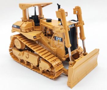 CCMD10-C - CATERPILLAR D10N Dozer (C-Blade with push block) – Limited edition (350 units)