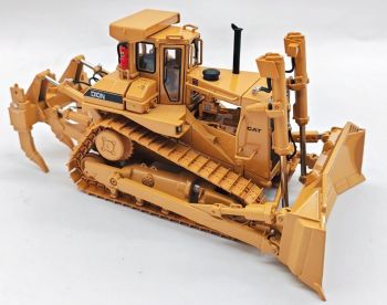 CCMD10-U - CATERPILLAR D10N Dozer (U-Blade with ripper) – Limited edition (400 units)