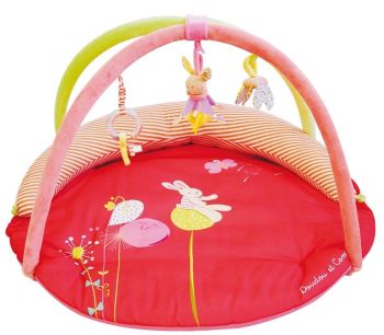 DC3019 - Coconut Rabbit Activity Mat