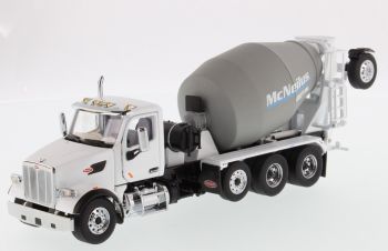 DCM71074 - PETERBILT 567 8x4 MCNEILUS router