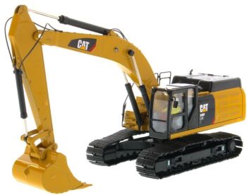 DCM85943 - Excavator CATERPILLAR 349F L XE with driver and metal box