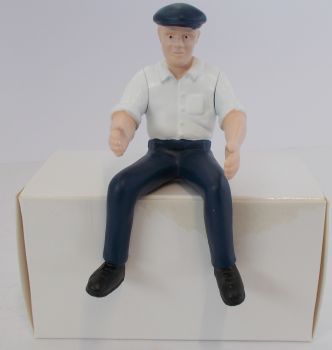 REPFIG05 - Farm driver h 8cm
