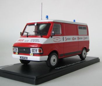 ELI101612 - CITROEN C35 Phase 2 VSAB SMUR d'Auxerre limited 312 units