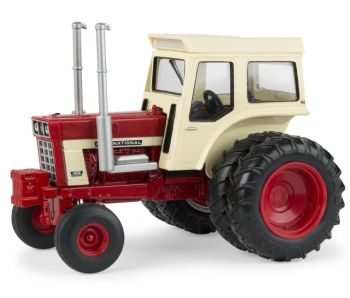ERT14942 - INTERNATIONAL HARVESTER IH 1468 with duals wheels