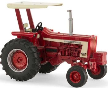 ERT14999 - FARMALL 806 with Canopy
