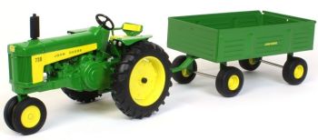 ERT45686 - JOHN DEERE 730 row crop with barge wagon 2 axles