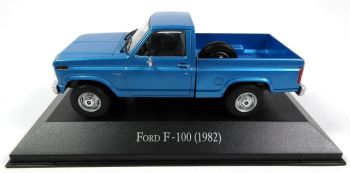 MAGARGAQV15 - FORD F-100 pick-up 1982 blue sold in blister pack