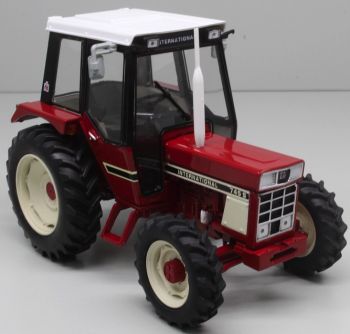 REP196 - INTERNATIONAL IH 745 S with opening bonnet and removable weight