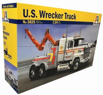 ITA3825 - FORD 9000 assistant US Wrecker truck model to mount and paint