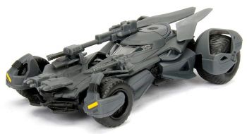 JAD253212005 - BATMOBILE Justice League grey