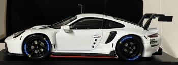IXO-LEGT43-23011 - PORSCHE 911 RSR Plain Body White Edition