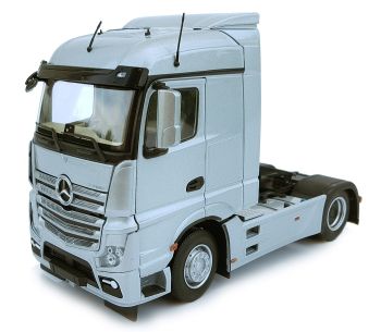MAR1907-03 - MERCEDES Actros Streamspace 4x2 Gray