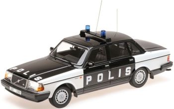 MNC155171497 - VOLVO 240 GL 1986 Sweden police
