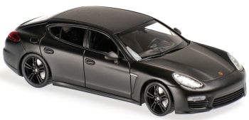 MXC940062370 - Porsche Panamera Turbo 2013 black
