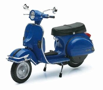 NEW42213C - VESPA P200E Light blue