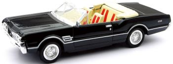 NEW48013M - OLDSMOBILE 4-4-2 1966 convertible black