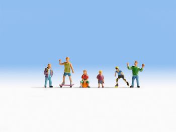 NOC15810 - Playing children