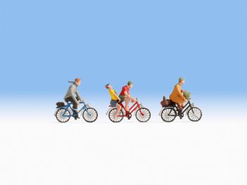 NOC15898 - 3 cyclists