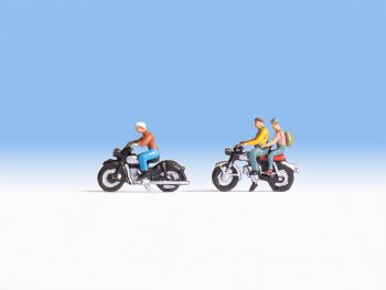 NOC15904 - 2 motorcyclists