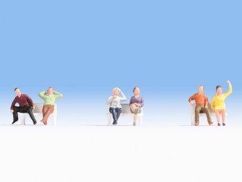 NOC18132 - 6 sitting people