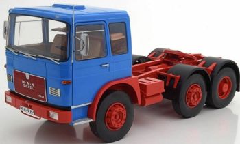 RK180051 - MAN F7 16.304 6x2 1972 blue limited  750 units