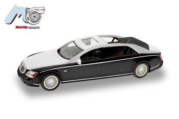 HER87MC000026 - MAYBACH 62S 2002 black and silver