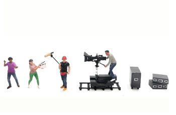 AD-2428 - Behind the Scenes 2 Figurines