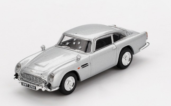 MGT00913-007E - ASTON MARTIN DB5 ‘Skyfall’ English packaging 2012