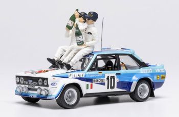 IXOSPRM002-80 - FIAT 131 Abarth #10 Monte Carlo Rally 1980 with 2 figures W. RÖHRL / C. GEISTDÖRFER