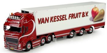 TEK71082 - VOLVO FH04 Globetrotter XL 6x4 with trailer refrigerated 3 axles VAN KESSEL