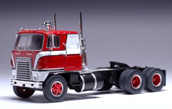 IXOTR219.22 - INTERNATIONAL Transtar COE 6x4 1976 Red and White