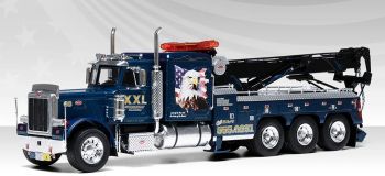IXO-U43TTR001 - PETERBILT 359 Wrecker 1980 Blue with Eagle Decoration