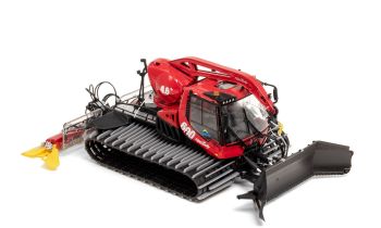 JC4814 - PISTENBULLY 600W snow groomer with winch - SERFAUS F/L