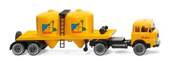 WIK053402 - KRUPP 4x2 with fodder semi trailer 2 axles Deuka