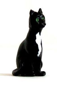 WMA4 - Sitting cat - In miniature